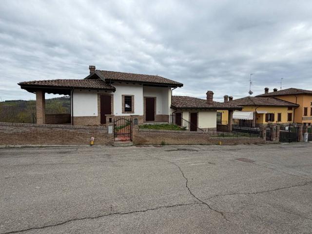 Villa in vendita a Serramazzoni MO