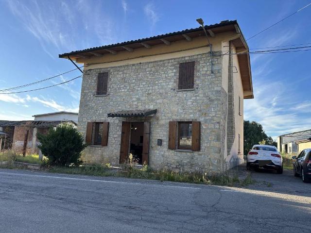 Villa in vendita a Serramazzoni MO