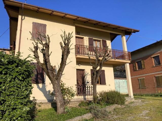 Villa in vendita a Serramazzoni MO