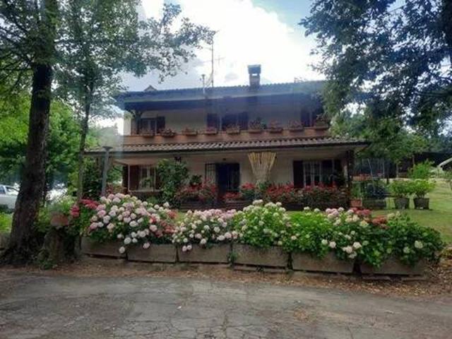 Villa in vendita a Serramazzoni MO