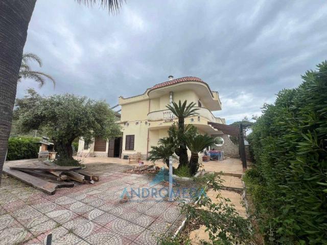 Villa in vendita a Sessa Aurunca CE