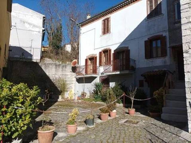 Villa in vendita a Sessano del Molise IS