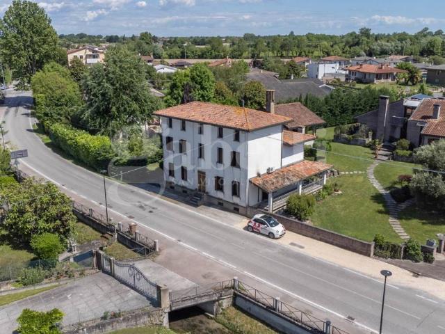 Villa in vendita a Sesto al Reghena PN