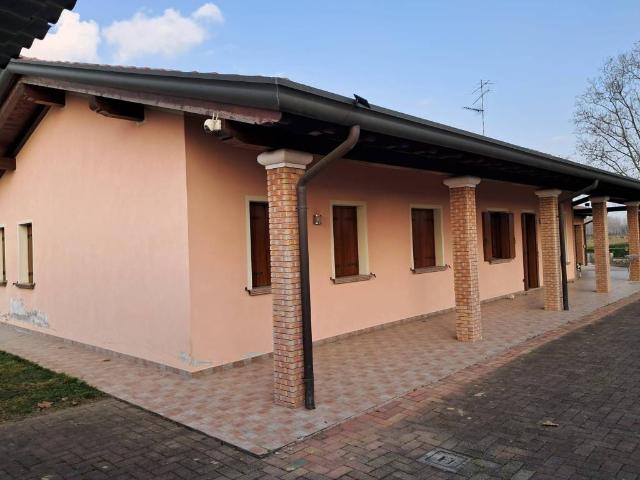 Villa in vendita a Sesto al Reghena PN