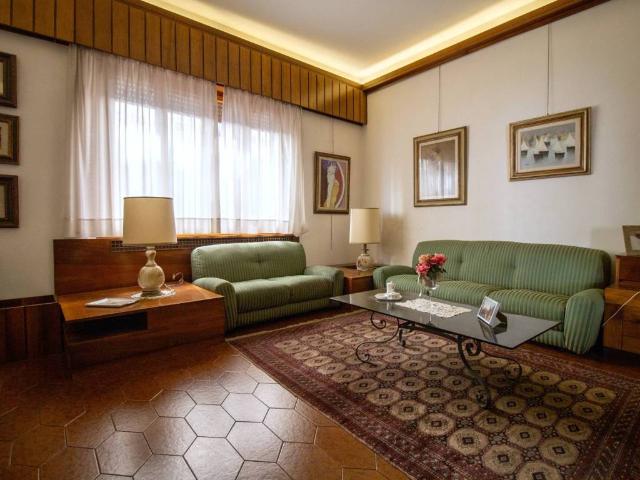 Villa in vendita a Sesto Fiorentino FI