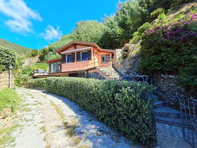 Villa in vendita a Sestri Levante GE