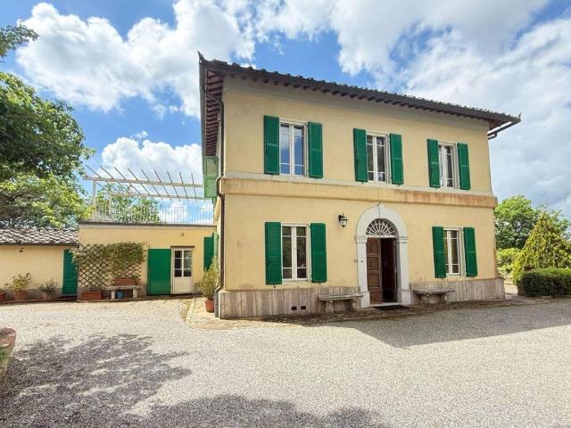 Villa in vendita a Siena