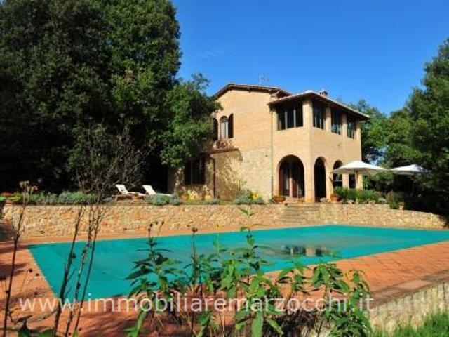 Villa in vendita a Siena