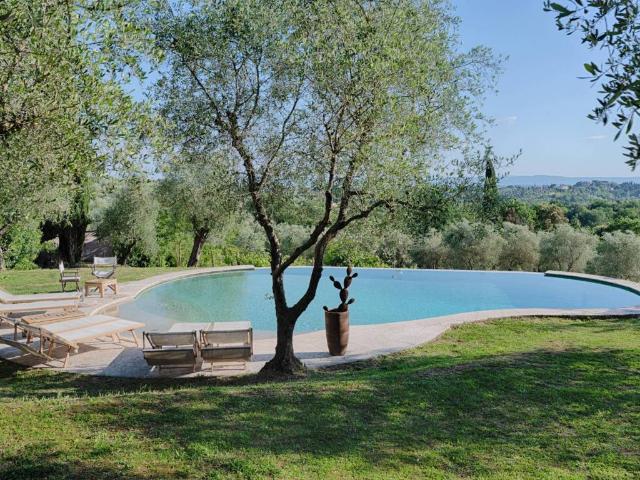 Villa in vendita a Siena SI