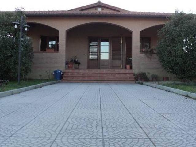 Villa in vendita a Siena SI