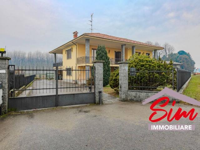 Villa in vendita a Sillavengo NO