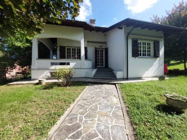 Villa in vendita a Silvano d'Orba AL