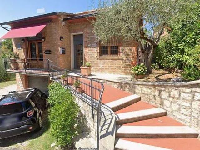 Villa in vendita a Sinalunga SI