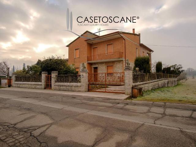Villa in vendita a Sinalunga SI