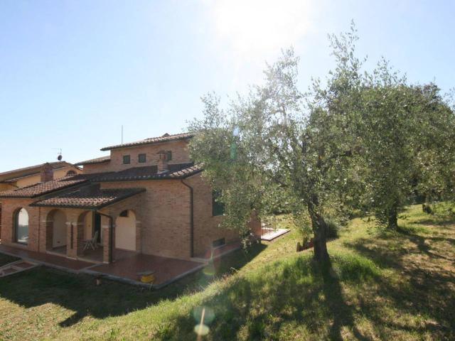 Villa in vendita a Sinalunga