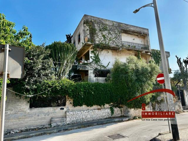 Villa in vendita a Siracusa