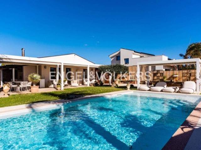 Villa in vendita a Siracusa
