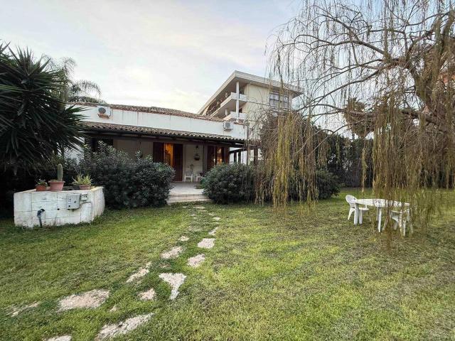 Villa in vendita a Siracusa