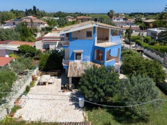 Villa in vendita a Siracusa