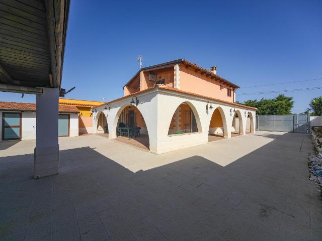 Villa in vendita a Siracusa