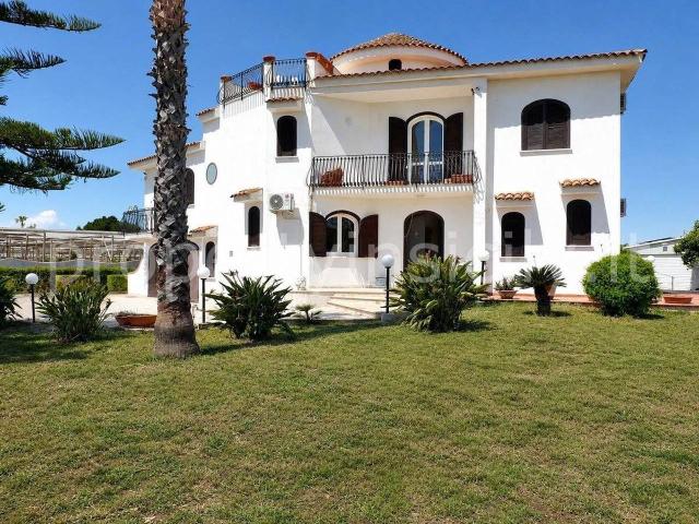 Villa in vendita a Siracusa