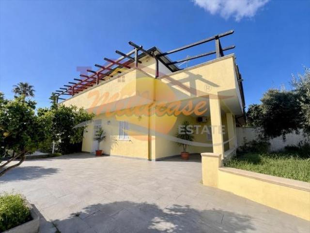 Villa in vendita a Siracusa