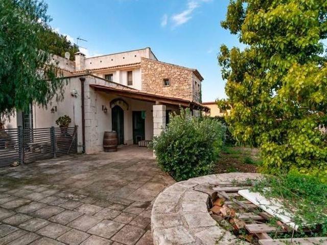 Villa in vendita a Siracusa SR