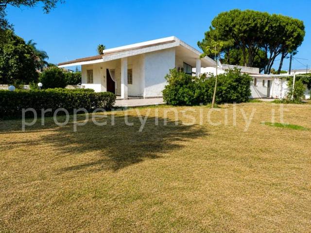 Villa in vendita a Siracusa SR