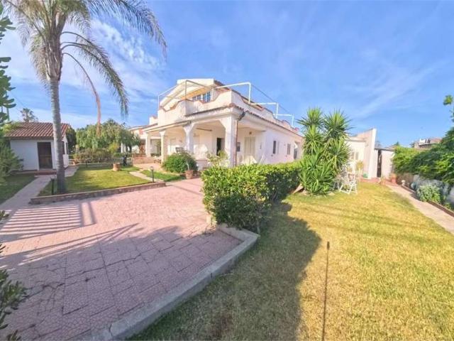 Villa in vendita a Siracusa SR