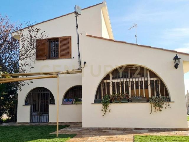 Villa in vendita a Siracusa SR