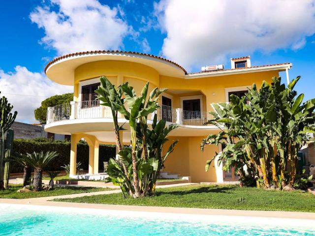 Villa in vendita a Siracusa SR