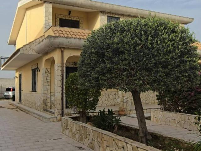 Villa in vendita a Siracusa SR