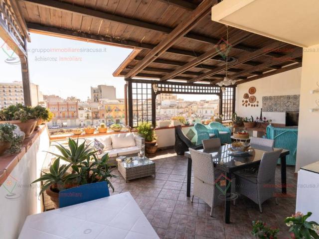 Villa in vendita a Siracusa SR