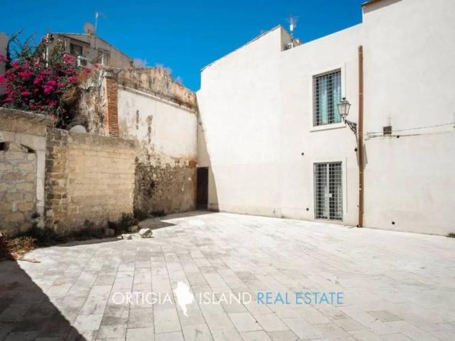 Villa in vendita a Siracusa SR