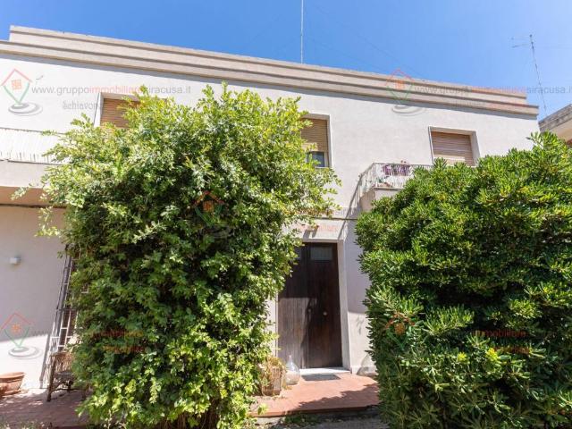 Villa in vendita a Siracusa SR