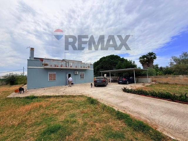 Villa in vendita a Siracusa SR