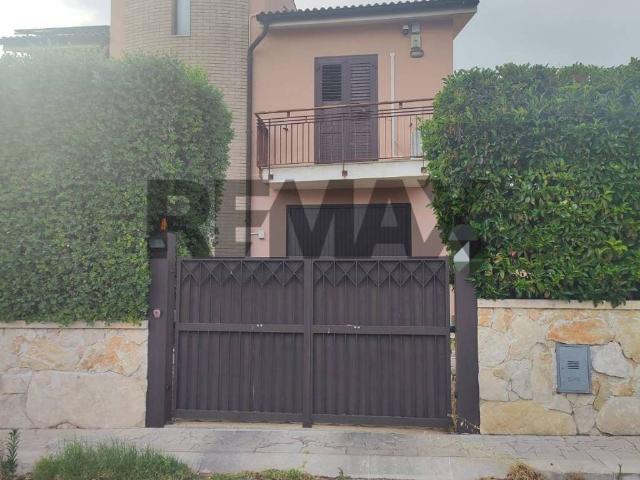 Villa in vendita a Siracusa SR