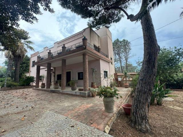 Villa in vendita a Siracusa SR