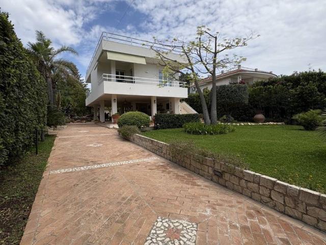 Villa in vendita a Siracusa SR