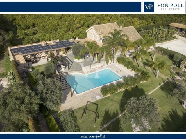 Villa in vendita a Siracusa SR