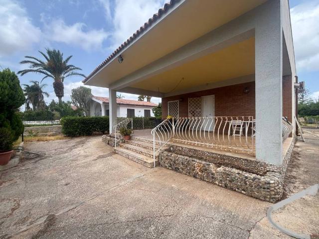 Villa in vendita a Siracusa SR