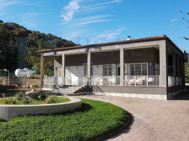 Villa in vendita a Siracusa SR