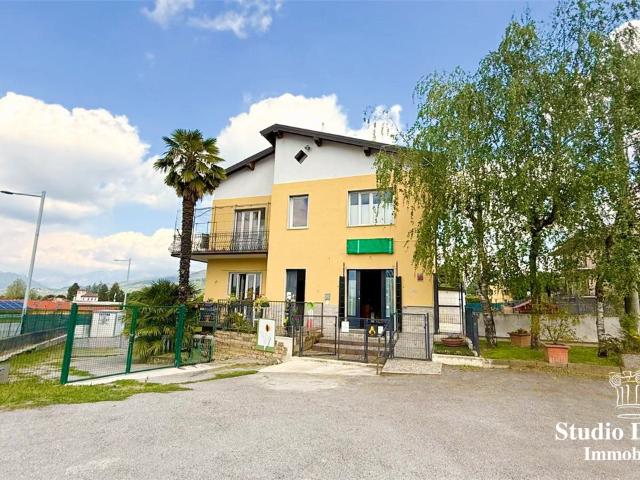 Villa in vendita a Sirtori