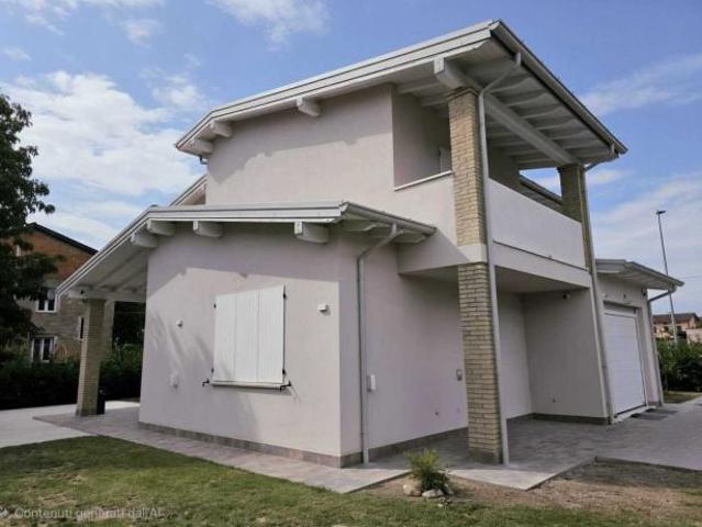 Villa in vendita a Sissa Trecasali