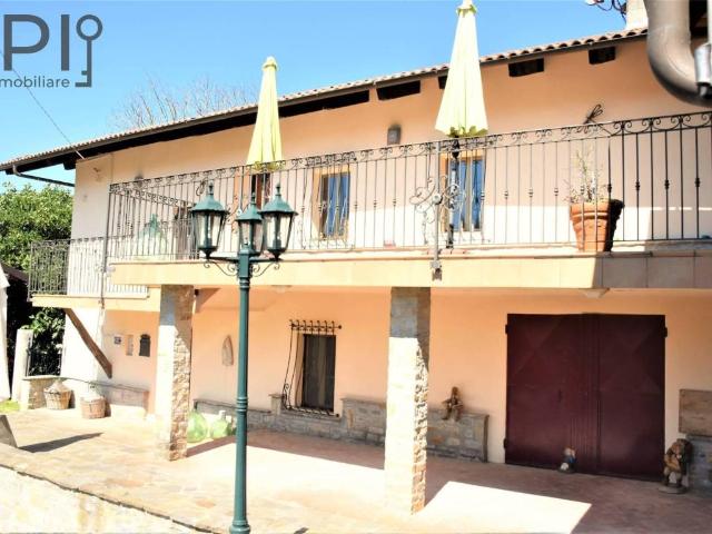 Villa in vendita a Spigno Monferrato AL
