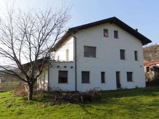 Villa in vendita a Spigno Monferrato AL