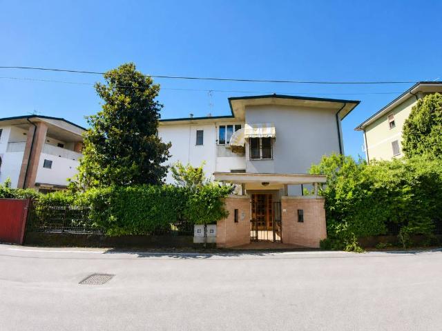 Villa in vendita a Spino d'Adda CR