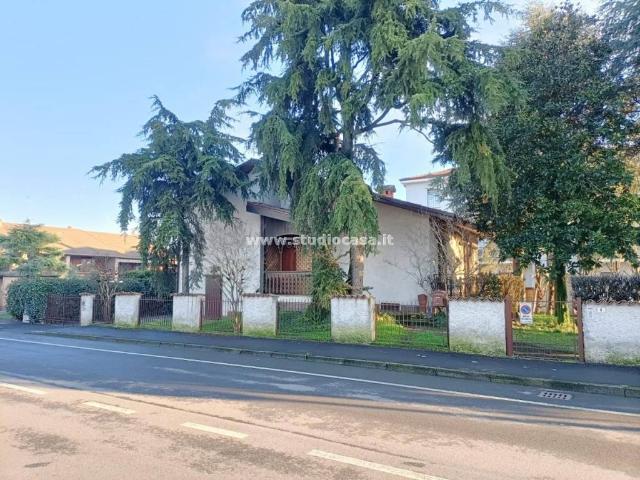 Villa in vendita a Spino d'Adda CR