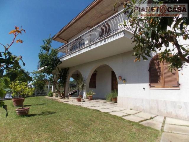 Villa in vendita a Spinetoli AP