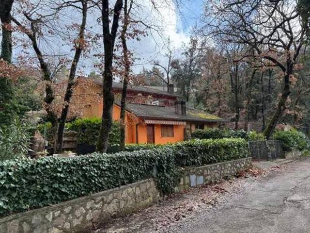 Villa in vendita a Spoleto PG